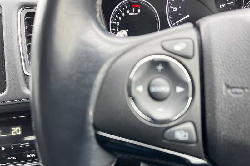 Used Honda HR-V 2020 for sale - 77841804: Photo 17