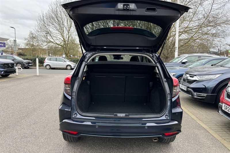 Used Honda HR-V 2020 for sale - 77841804: Photo 20