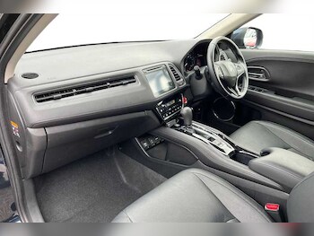 Used Honda HR-V 2020 for sale - 77841804: Photo