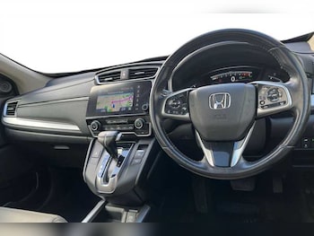 Used Honda CR-V 2018 for sale - 78050733: Photo