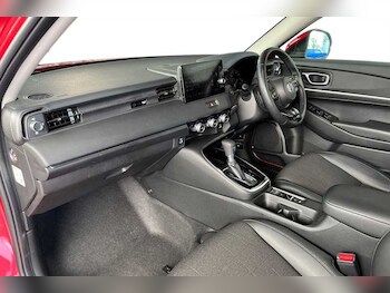 Used Honda HR-V 2023 for sale - 76168947: Photo 2