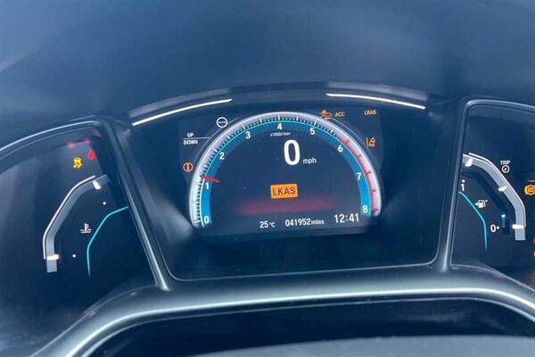 Used Honda Civic 2019 for sale - 76204321: Photo 11