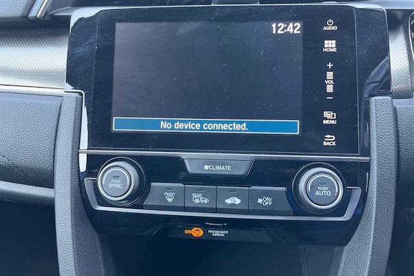 Used Honda Civic 2019 for sale - 76204321: Photo 15