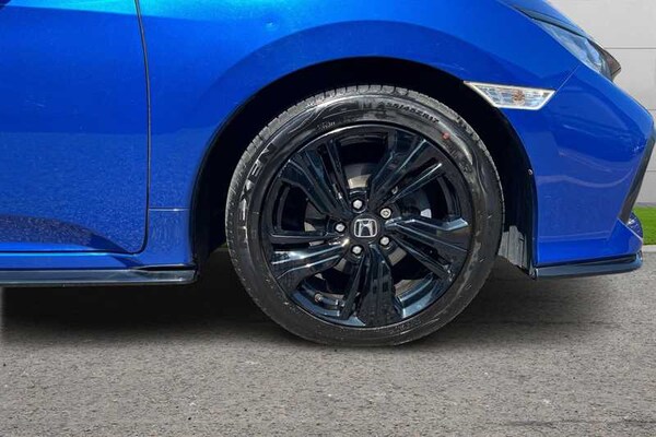 Used Honda Civic 2019 for sale - 76204321: Photo 9