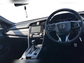 Used Honda Civic 2019 for sale - 78418844: Photo
