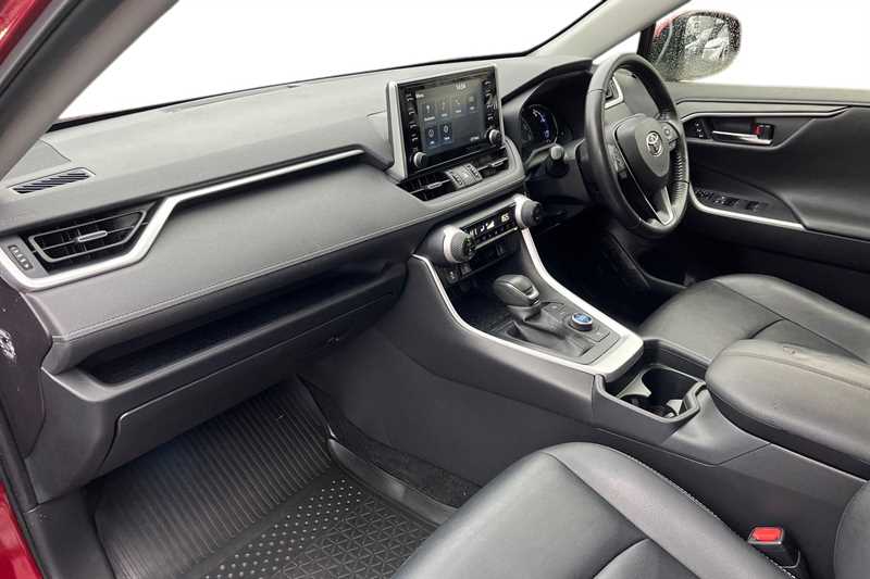 Used Toyota RAV4 2022 for sale - 76826967: Photo 2