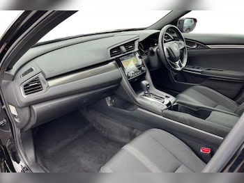 Used Honda Civic 2017 for sale - 78088920: Photo