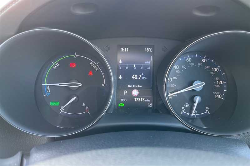 Used Toyota C-HR 2023 for sale - 77755854: Photo 11