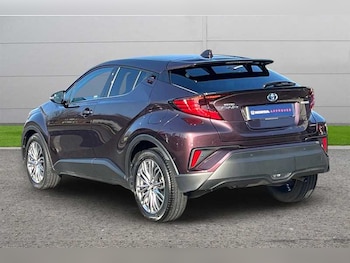 Used Toyota C-HR 2023 for sale - 77755854: Photo