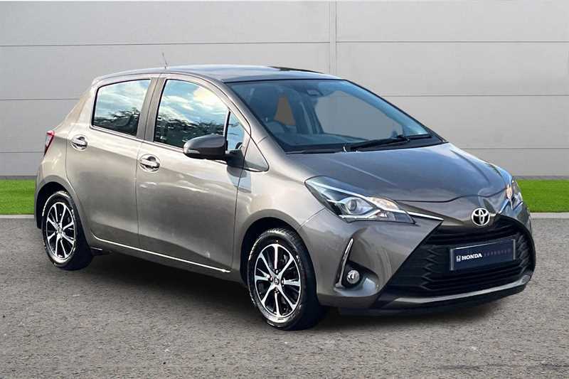 Used Toyota Yaris 2019 for sale - 76760851: Photo 1