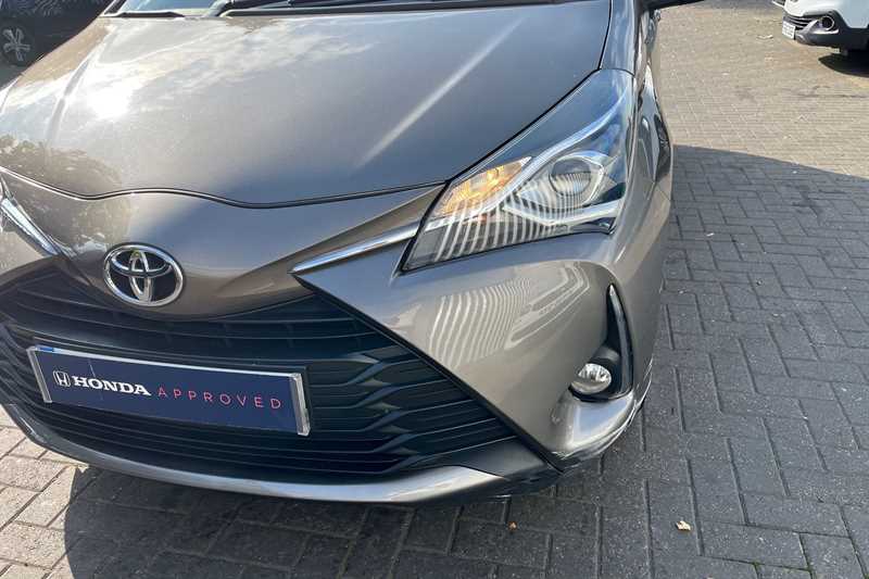 Used Toyota Yaris 2019 for sale - 76760851: Photo 19
