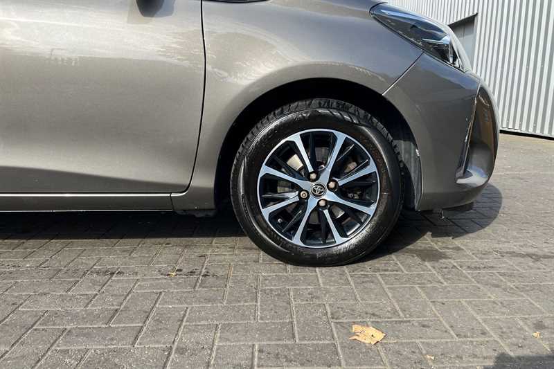 Used Toyota Yaris 2019 for sale - 76760851: Photo 9