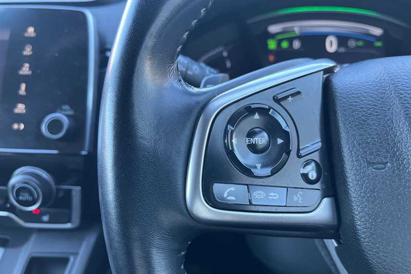 Used Honda CR-V 2023 for sale - 76100099: Photo 17