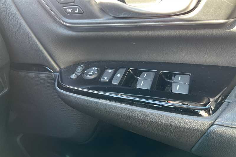 Used Honda CR-V 2023 for sale - 76100099: Photo 18