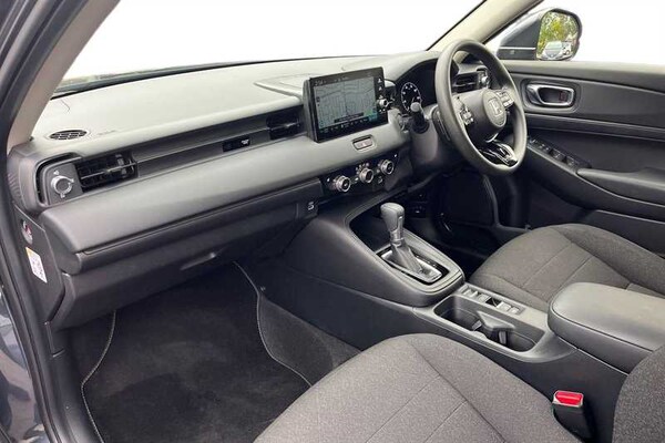 Used Honda HR-V 2024 for sale - 76191277: Photo 2