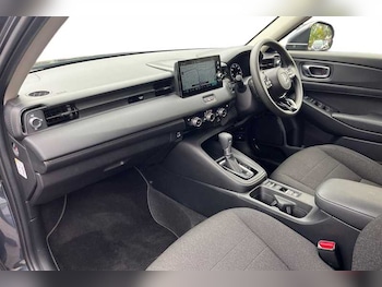 Used Honda HR-V 2024 for sale - 76191277: Photo 2
