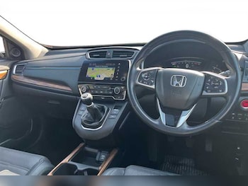 Used Honda CR-V 2019 for sale - 78856561: Photo