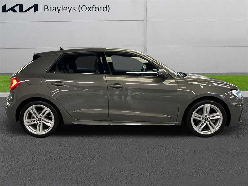 Used Audi A1 2022 for sale - 76717683: Photo 3