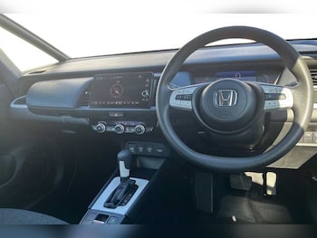 Used Honda Jazz 2023 for sale - 77927640: Photo