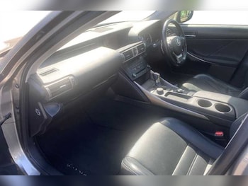 Used Lexus IS 2015 for sale - 78685838: Photo