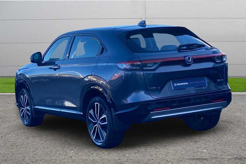 Used Honda HR-V 2024 for sale - 76760854: Photo 3