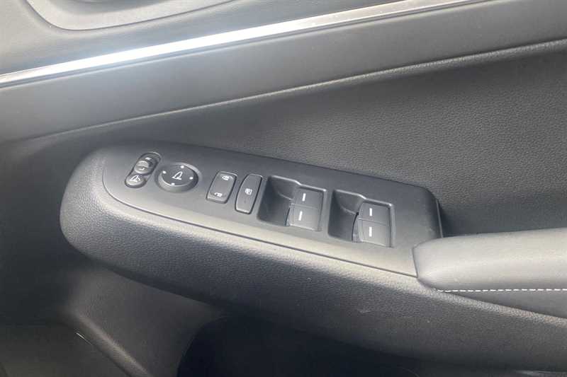 Used Honda HR-V 2025 for sale - 77018511: Photo 18