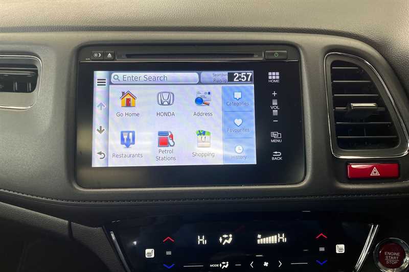 Used Honda HR-V 2017 for sale - 77841834: Photo 16