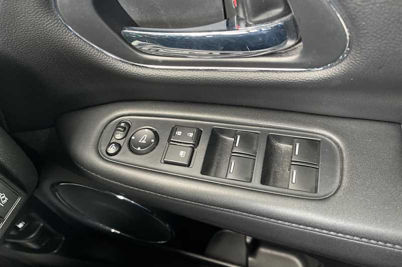 Used Honda HR-V 2017 for sale - 77841834: Photo 18