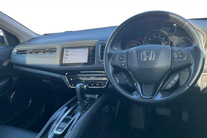 Used Honda HR-V 2017 for sale - 77841834: Photo 4