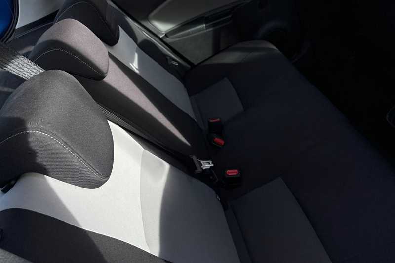 Used Toyota Yaris 2018 for sale - 76754809: Photo 19