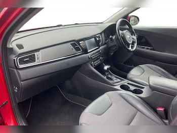 Used Kia Niro 2018 for sale - 78050819: Photo