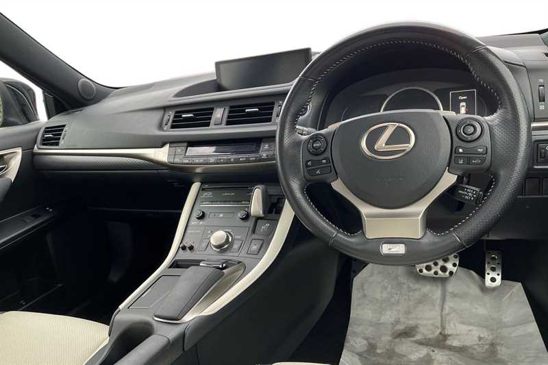 Used Lexus CT 2019 for sale - 76760853: Photo 4
