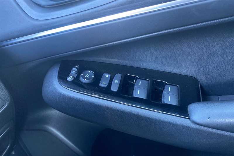 Used Honda HR-V 2023 for sale - 76760848: Photo 18