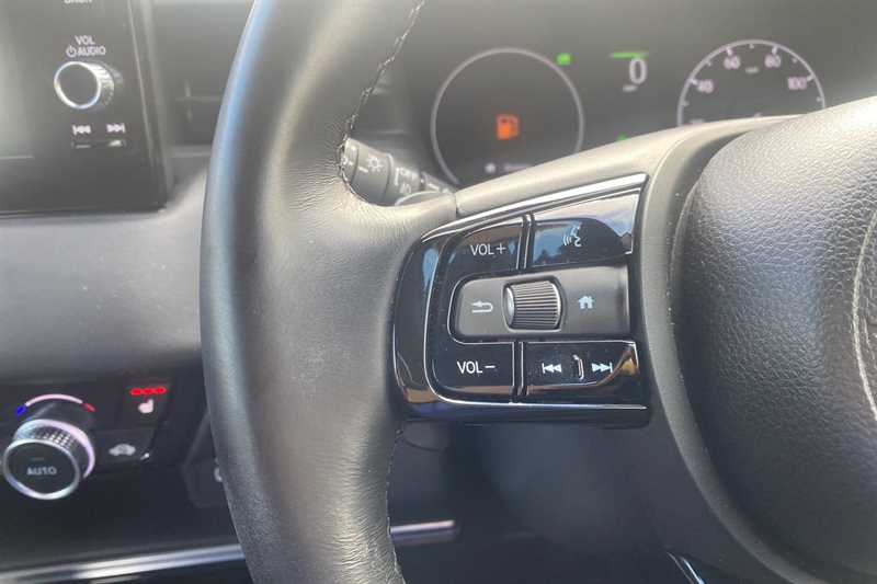 Used Honda HR-V 2023 for sale - 76372680: Photo 17
