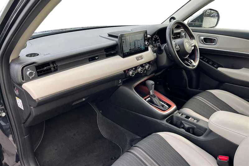 Used Honda HR-V 2022 for sale - 77018501: Photo 2