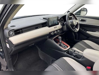 Used Honda HR-V 2022 for sale - 77018501: Photo