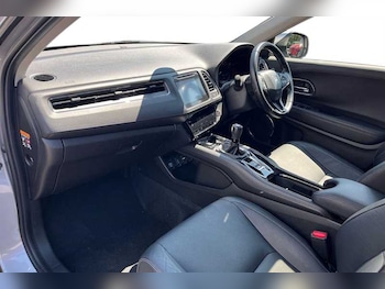 Used Honda HR-V 2019 for sale - 79389904: Photo