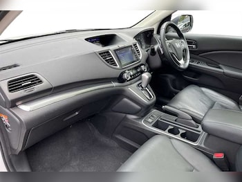 Used Honda CR-V 2018 for sale - 78590965: Photo