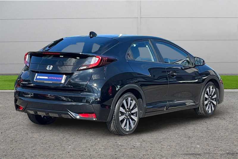 Used Honda Civic 2016 for sale - 78129030: Photo 12