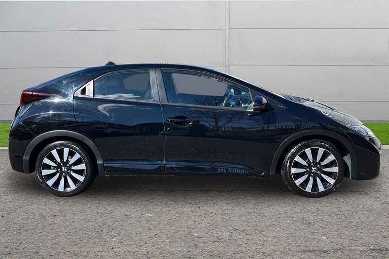 Used Honda Civic 2016 for sale - 78129030: Photo 5