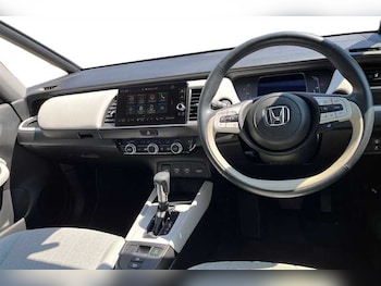 Used Honda Jazz 2022 for sale - 79160226: Photo