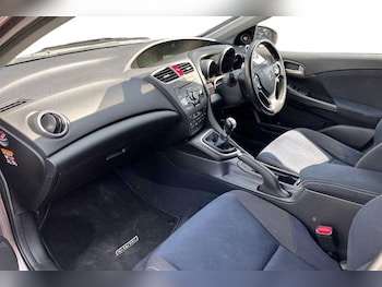 Used Honda Civic 2015 for sale - 75625490: Photo