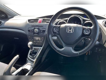 Used Honda Civic 2015 for sale - 75625490: Photo