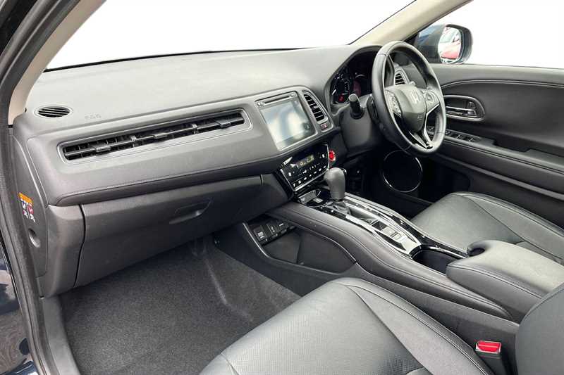 Used Honda HR-V 2020 for sale - 77660633: Photo 2