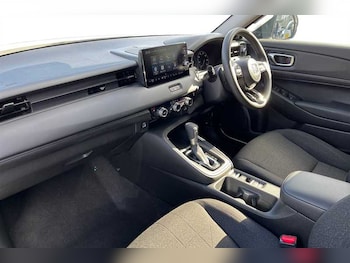Used Honda HR-V 2023 for sale - 78638363: Photo