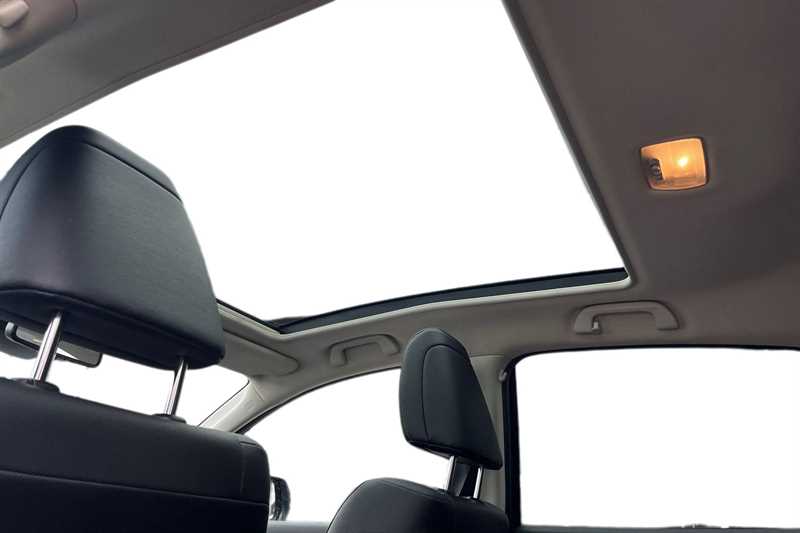 Used Honda CR-V 2018 for sale - 77472116: Photo 13