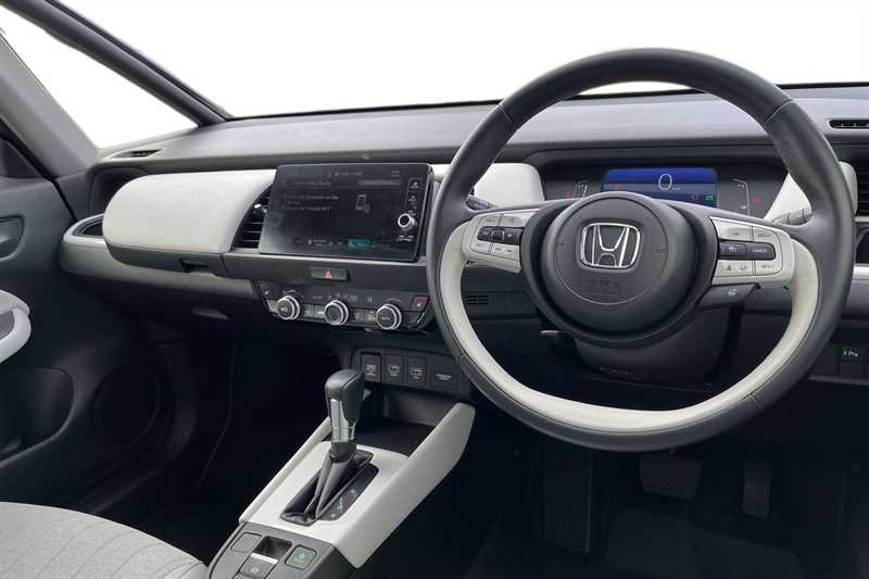Used Honda Jazz for sale - 76204220: Photo 4
