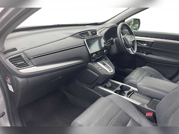 Used Honda CR-V 2019 for sale - 76022106: Photo