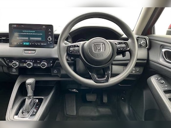 Used Honda HR-V 2022 for sale - 75015393: Photo
