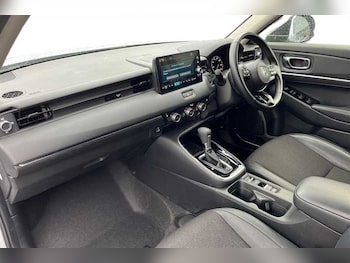 Used Honda HR-V 2022 for sale - 76191306: Photo 2
